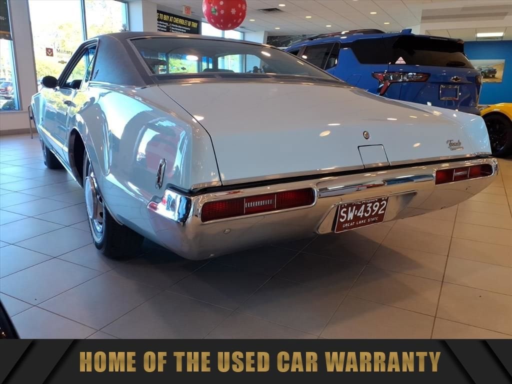 1969 OLDMOBILE TORONADO Base