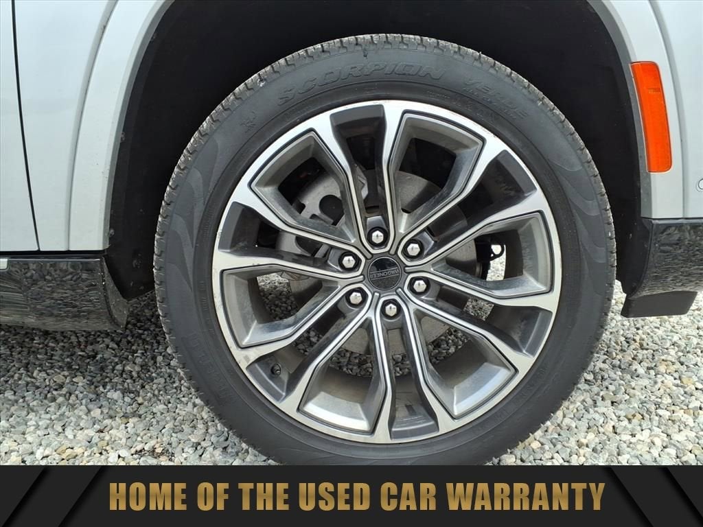 2025 Jeep Grand Wagoneer Series III