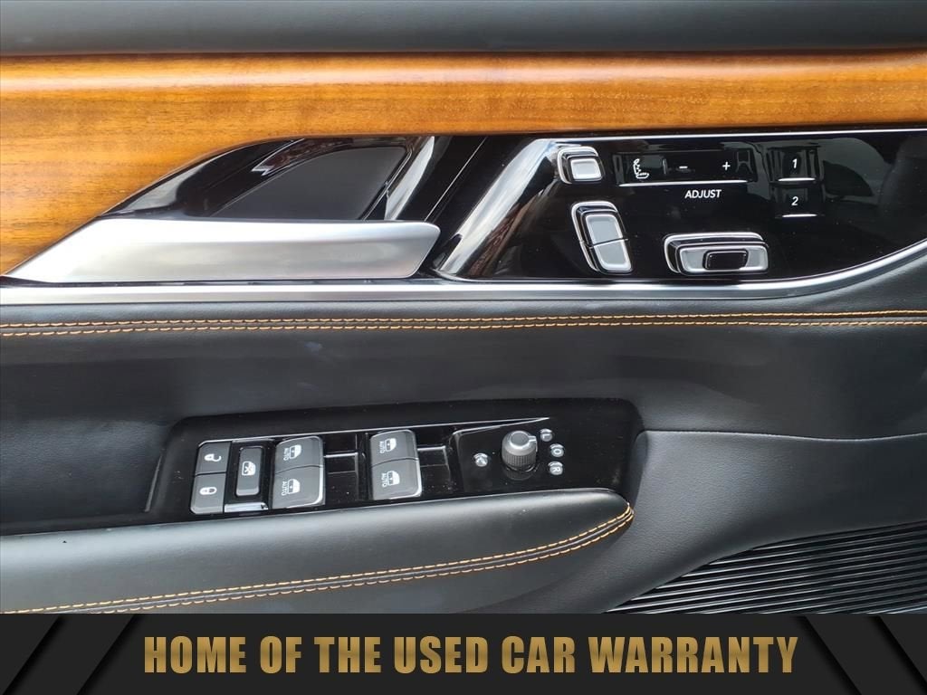 2025 Jeep Grand Wagoneer Series III