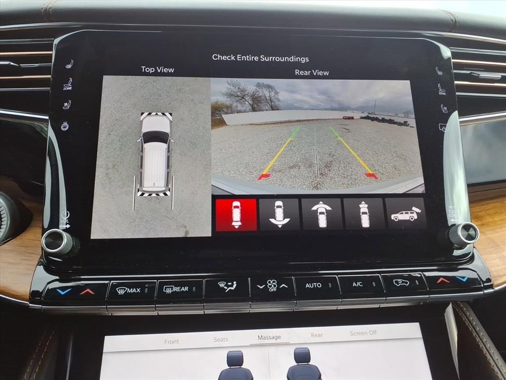 2025 Jeep Grand Wagoneer Series III