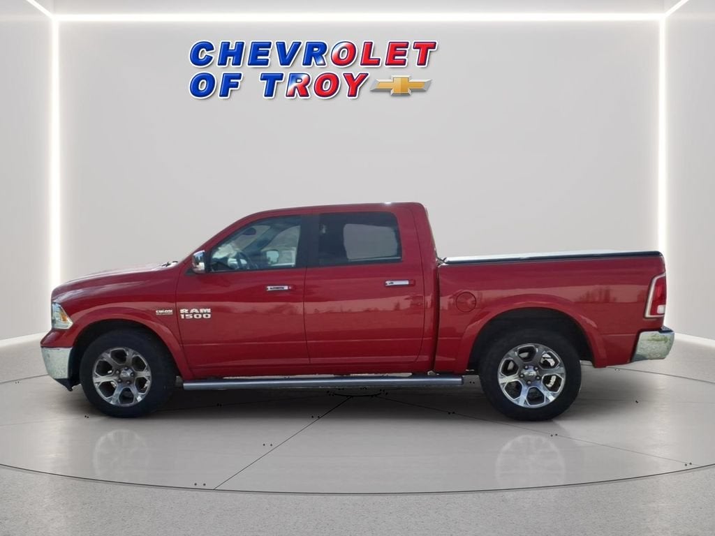 2017 RAM 1500 Laramie Crew Cab 4x4 5'7" Box