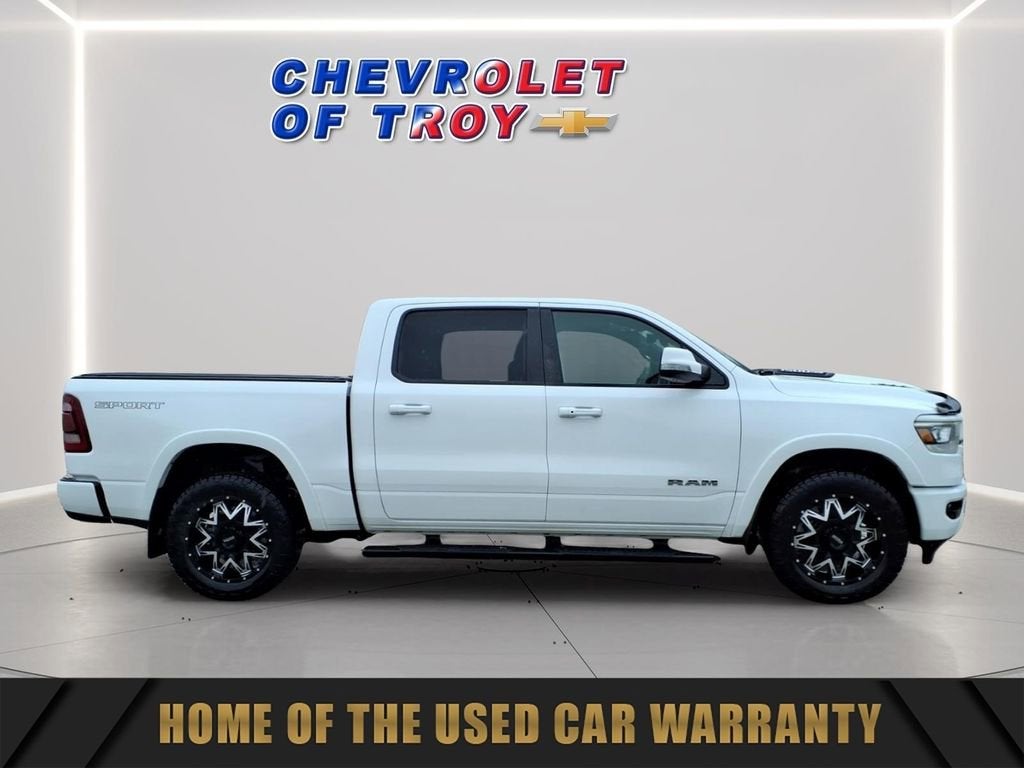 2021 RAM 1500 Laramie Crew Cab 4x4 5'7" Box
