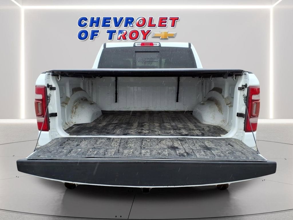 2021 RAM 1500 Laramie Crew Cab 4x4 5'7" Box