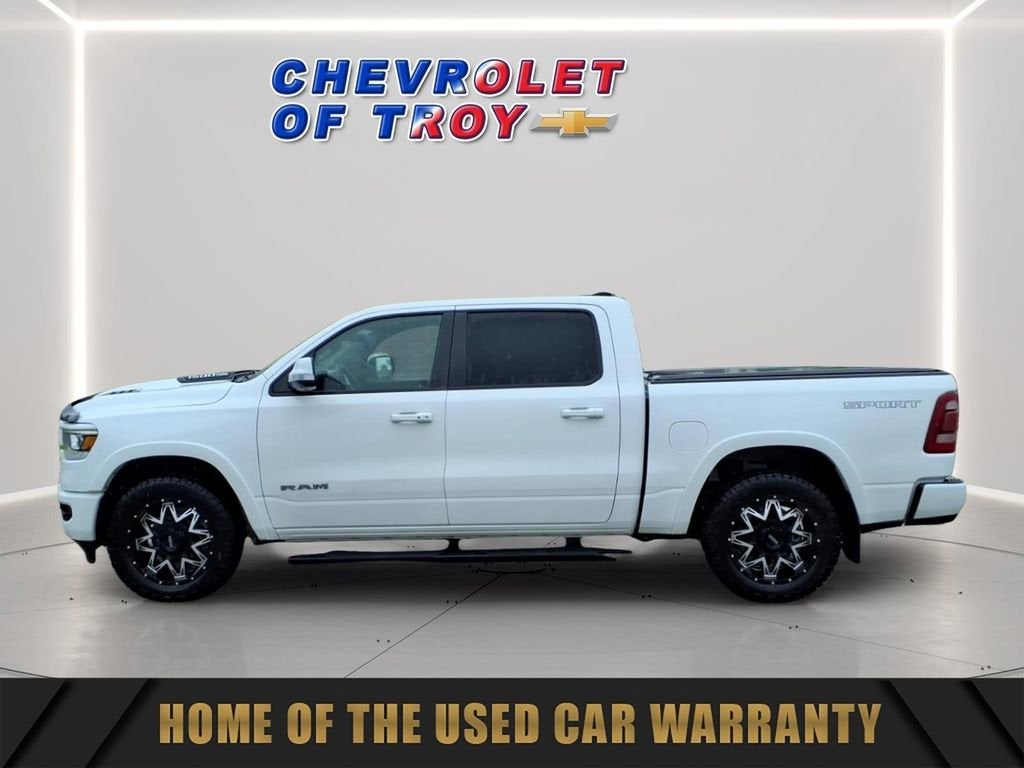 2021 RAM 1500 Laramie Crew Cab 4x4 5'7" Box