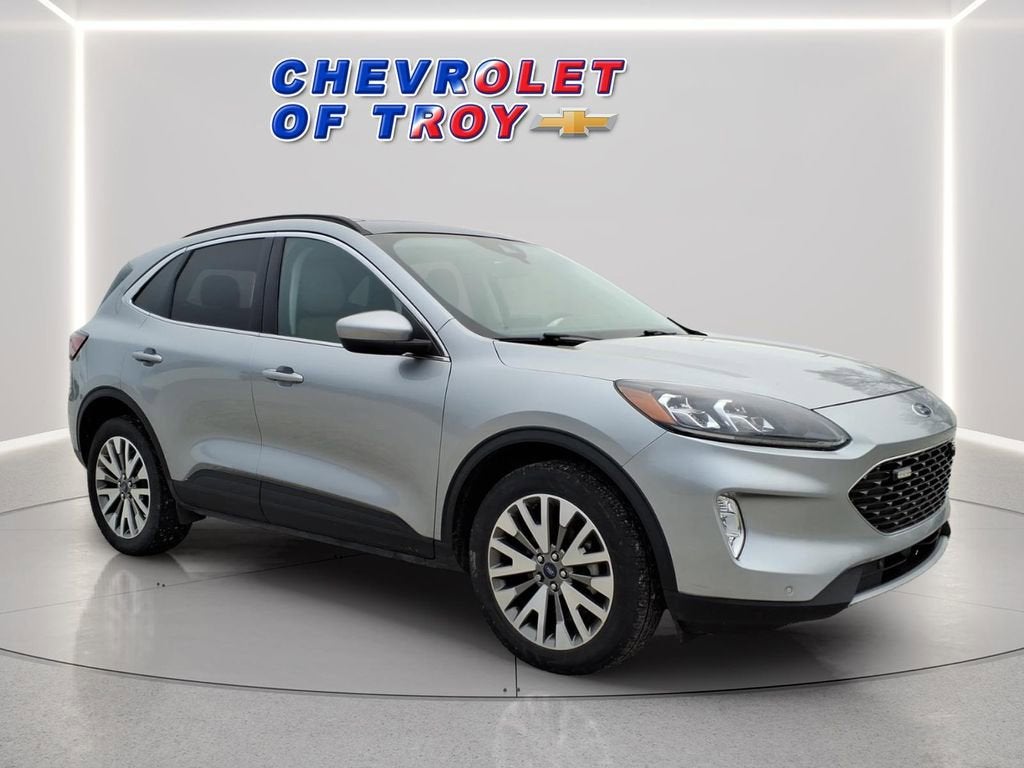 2022 Ford Escape Titanium