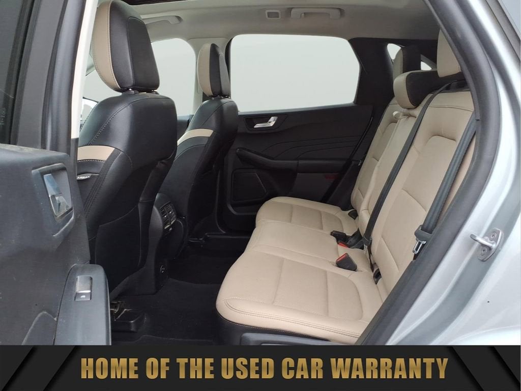 2022 Ford Escape Titanium