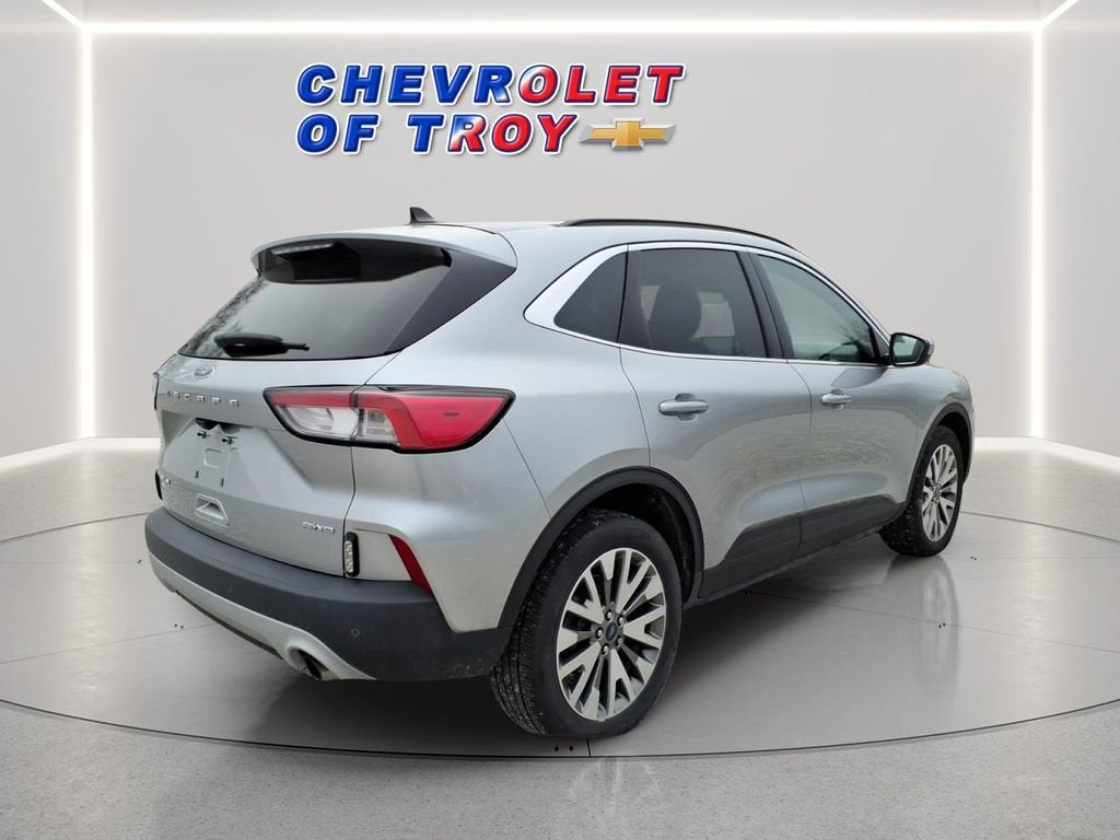 2022 Ford Escape Titanium
