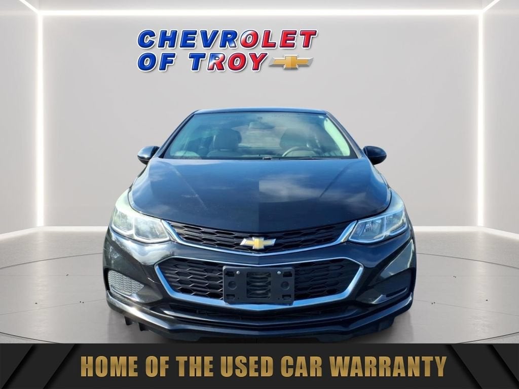 Used 2018 Chevrolet Cruze LS with VIN 1G1BB5SM3J7176686 for sale in Troy, OH