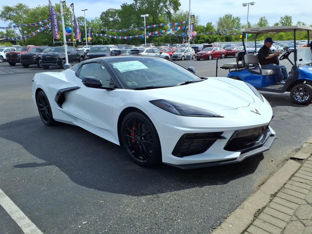 2026 Chevrolet Corvette Stingray Convertible 2LT's photo