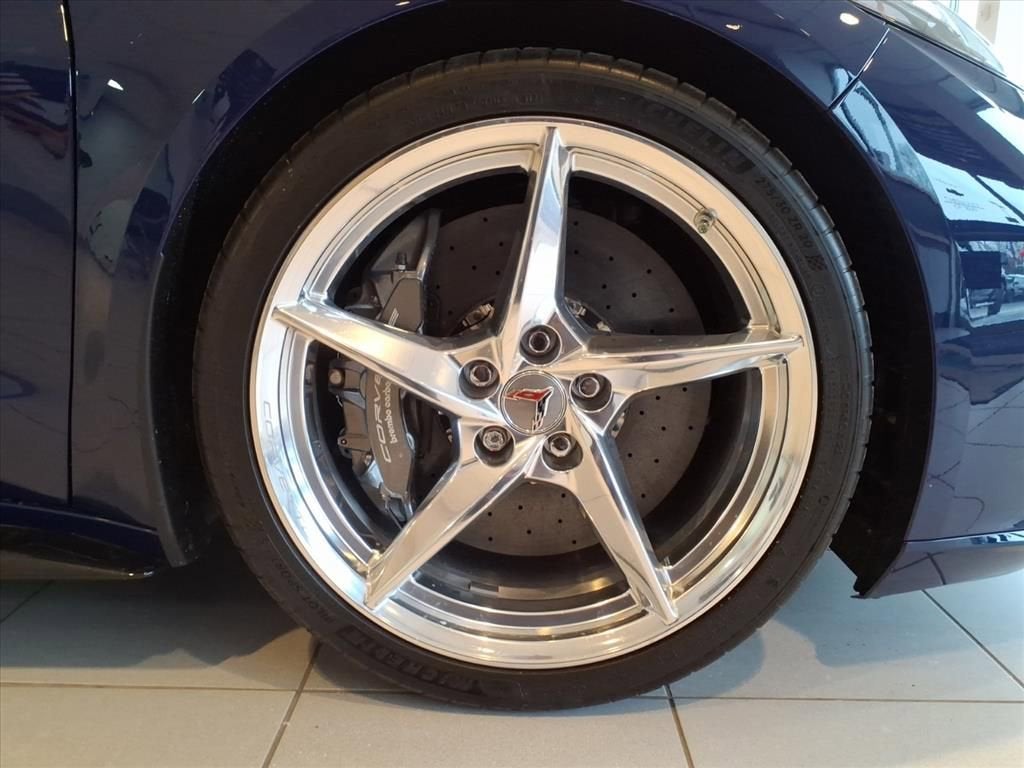 2025 Chevrolet Corvette E-Ray 1LZ