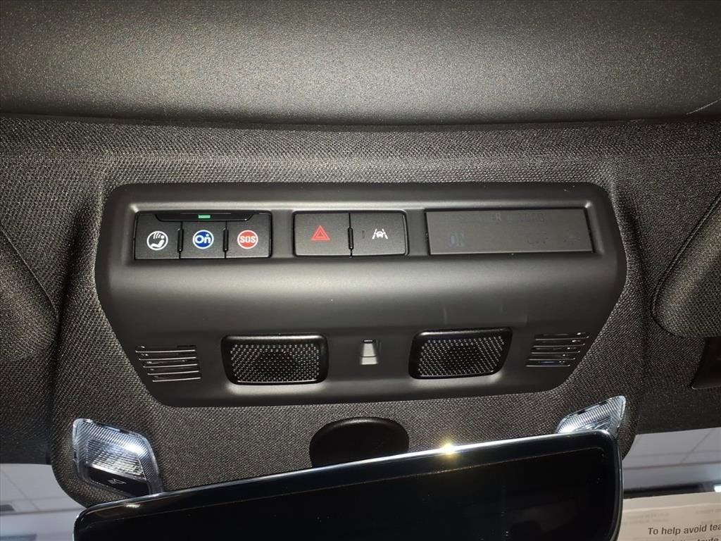 2025 Chevrolet Corvette E-Ray 1LZ