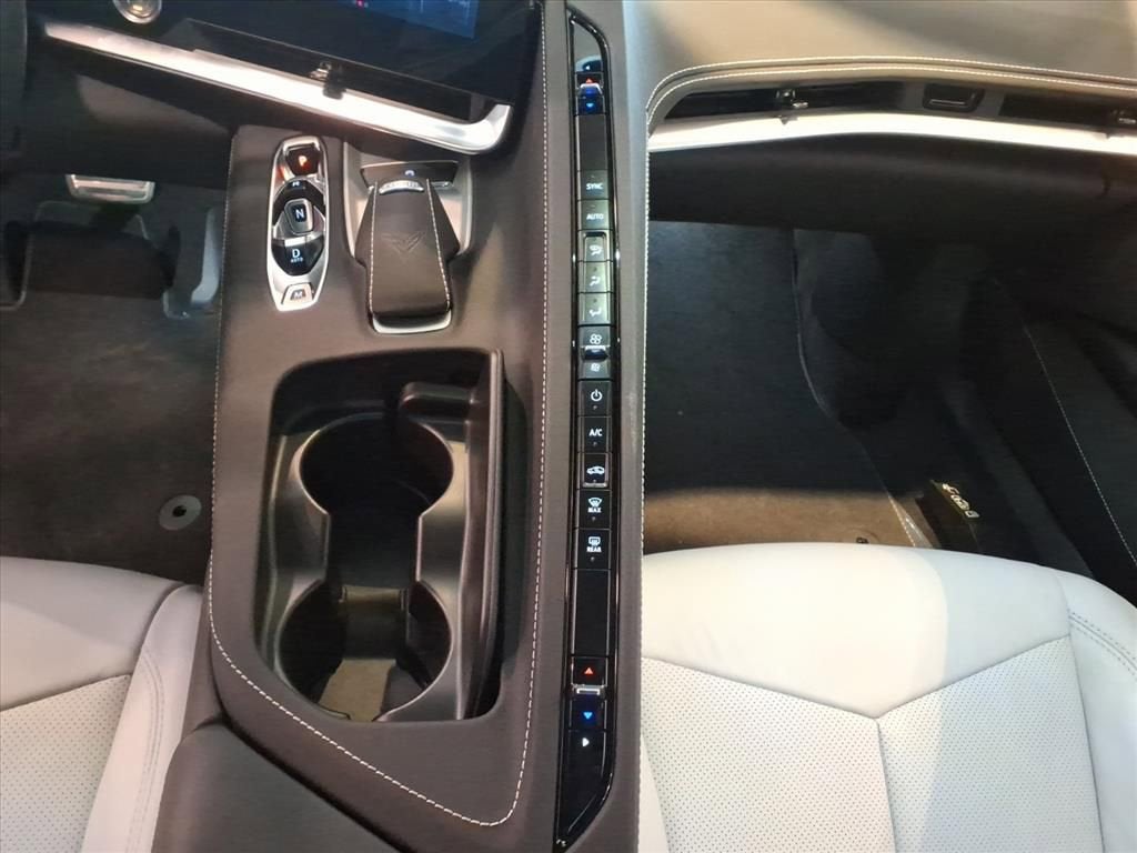 2025 Chevrolet Corvette E-Ray 1LZ