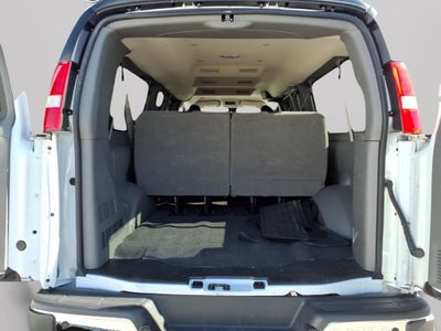 2025 Chevrolet Express Passenger 1LT
