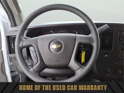 2025 Chevrolet Express Passenger 1LT