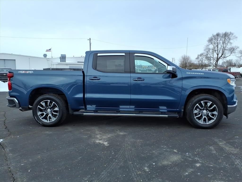 2024 Chevrolet Silverado 1500 LT