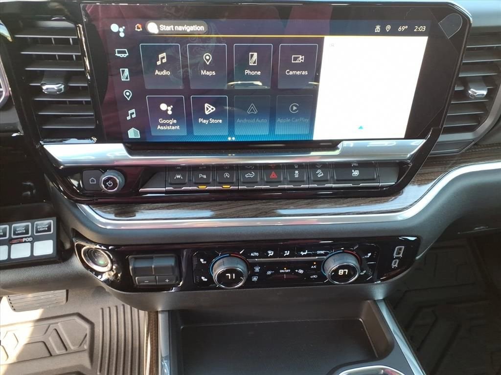 2025 Chevrolet Silverado 1500 RST