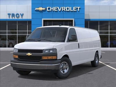 2025 Chevrolet Express Cargo WT