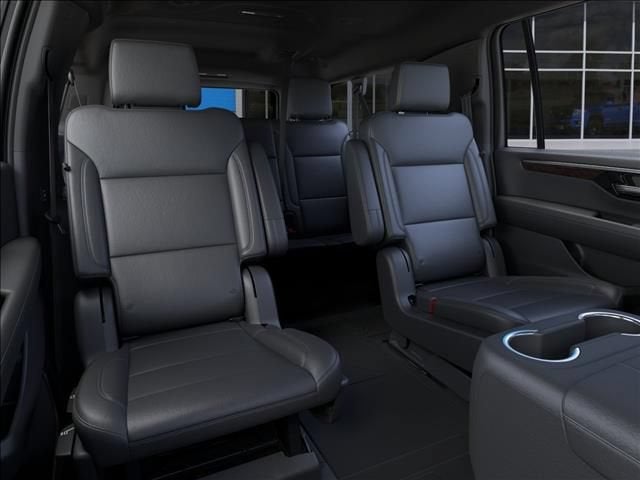 2026 Chevrolet Suburban LT - Photo 17