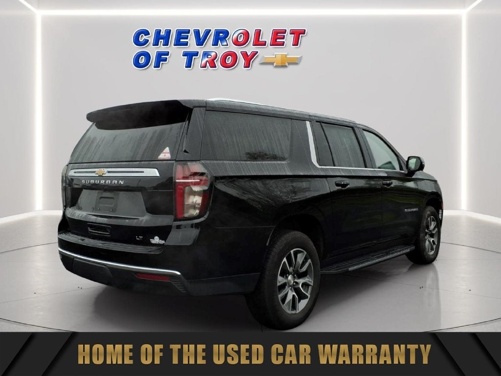 2023 Chevrolet Suburban LT