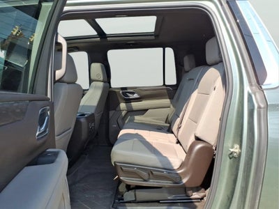 2023 Chevrolet Suburban LT