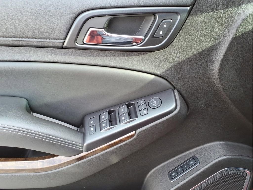 2015 Chevrolet Suburban LT