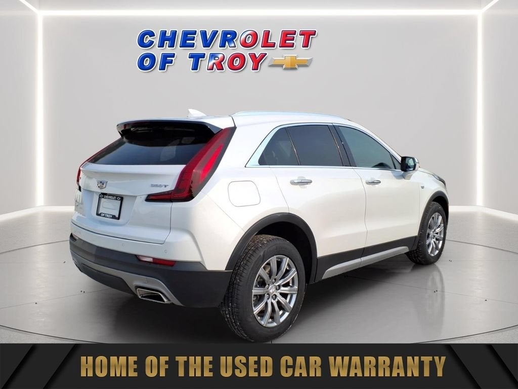 2023 Cadillac XT4 Premium Luxury