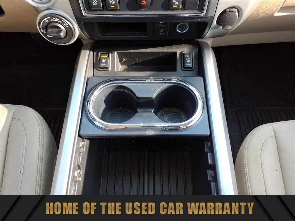 2017 Nissan Titan SV