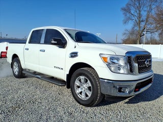 2017 Nissan Titan SV