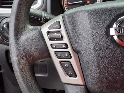 2017 Nissan Titan SV