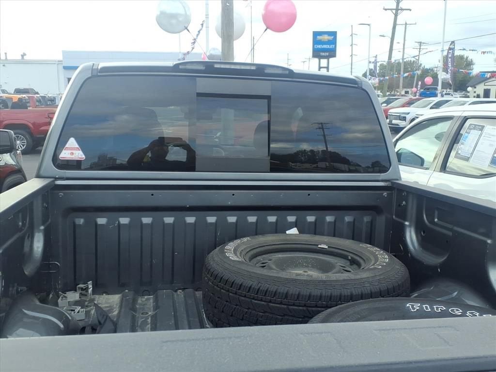 2017 Nissan Titan SV