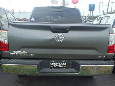 2017 Nissan Titan SV