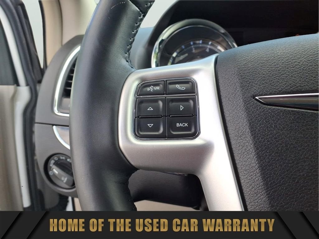 2014 Chrysler Town & Country Touring
