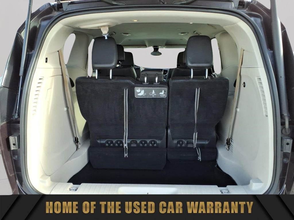 2017 Chrysler Pacifica Touring-L