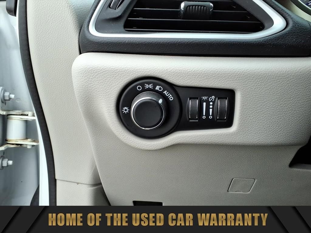 2019 Chrysler Pacifica LX