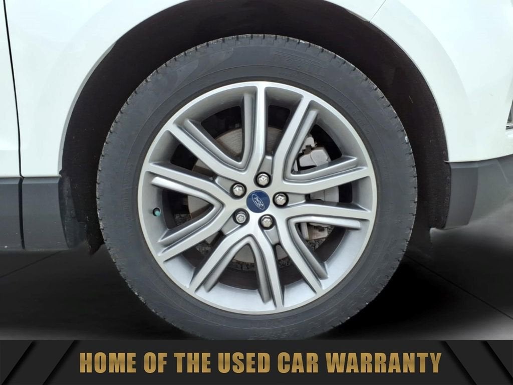 2022 Ford Edge Titanium