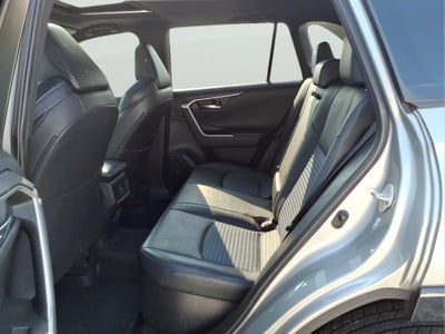 2019 Toyota RAV4 Hybrid XSE