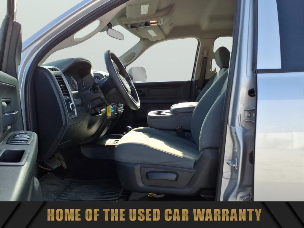 2018 RAM 2500 Tradesman Crew Cab 4x4 8' Box