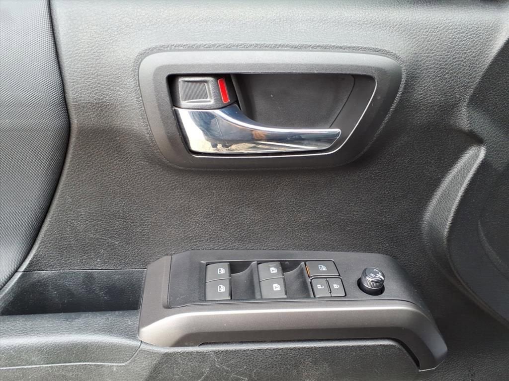 2021 Toyota Tacoma 4WD SR