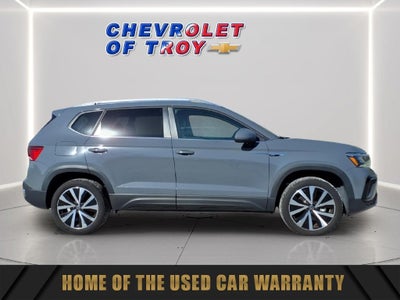 2024 Volkswagen Taos 1.5T SE
