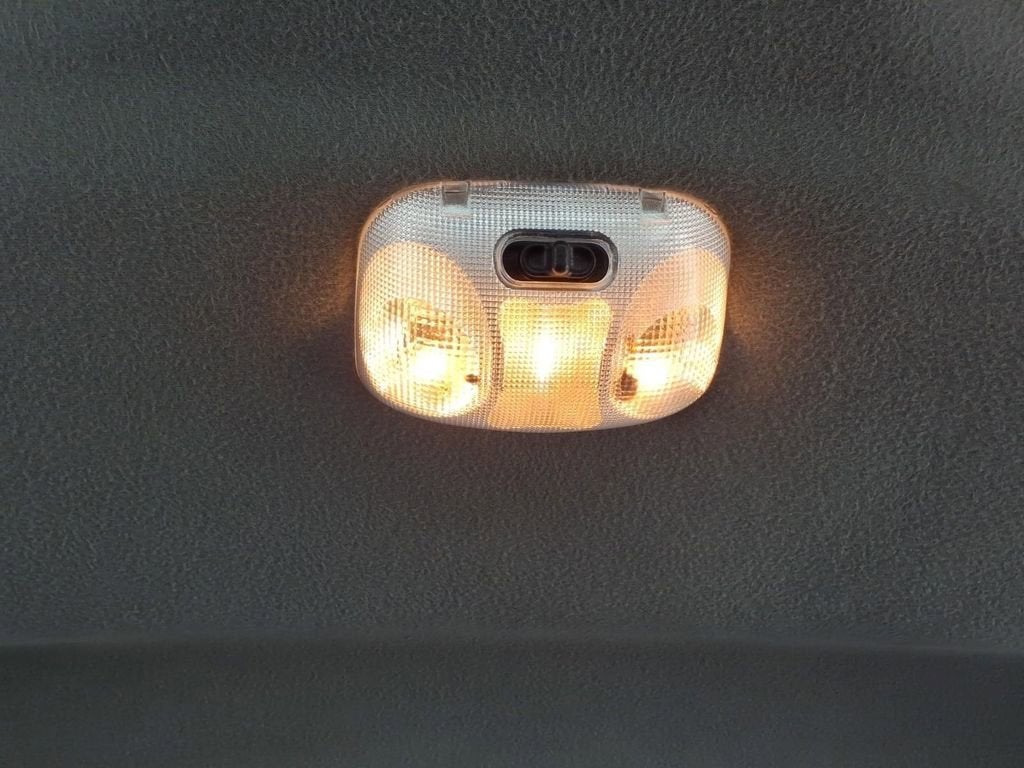 2003 Mazda Mazda B-Series 2WD Truck SE