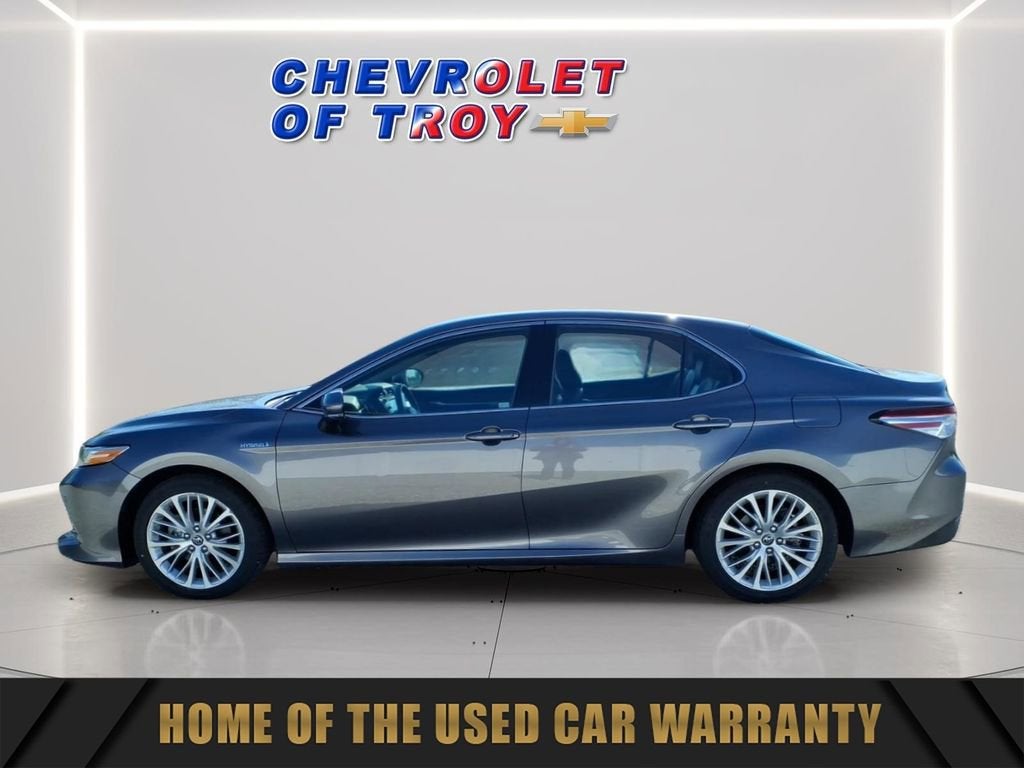 2018 Toyota Camry Hybrid LE