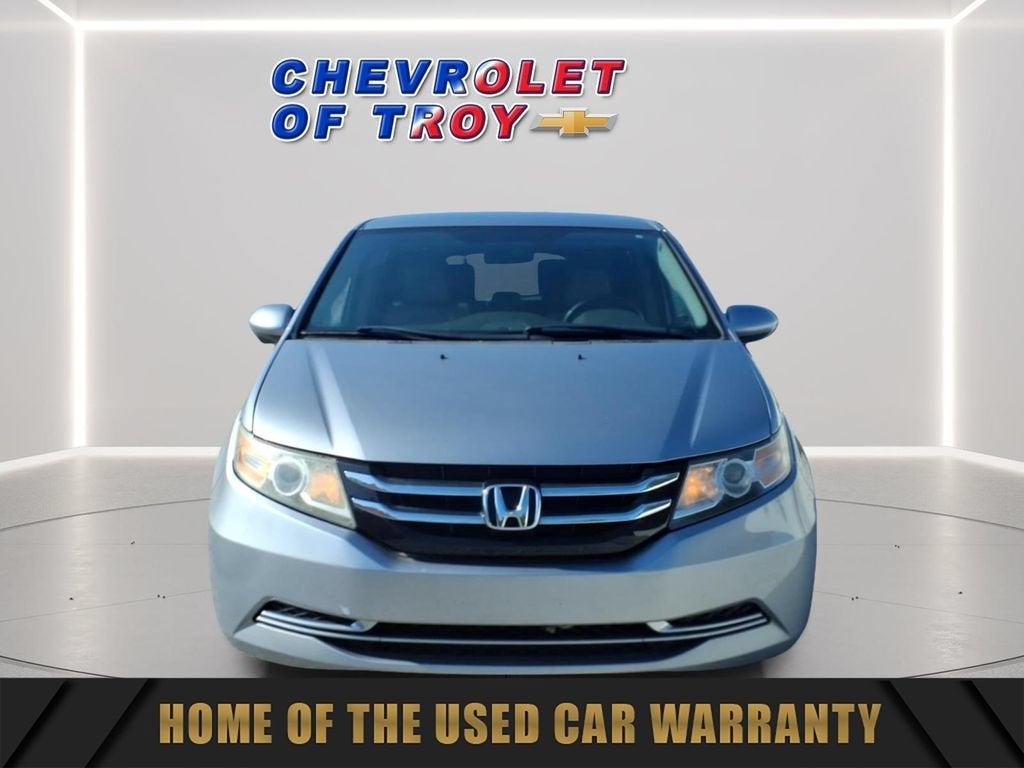 Used 2016 Honda Odyssey SE with VIN 5FNRL5H32GB142811 for sale in Troy, OH