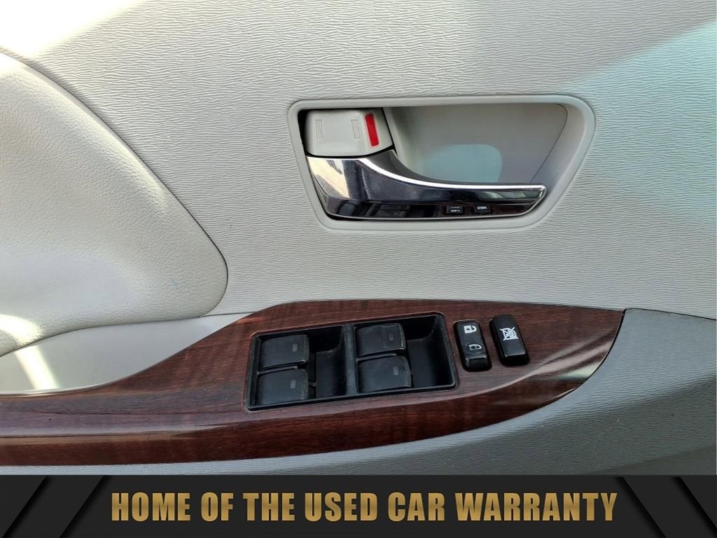 2012 Toyota Sienna XLE AAS
