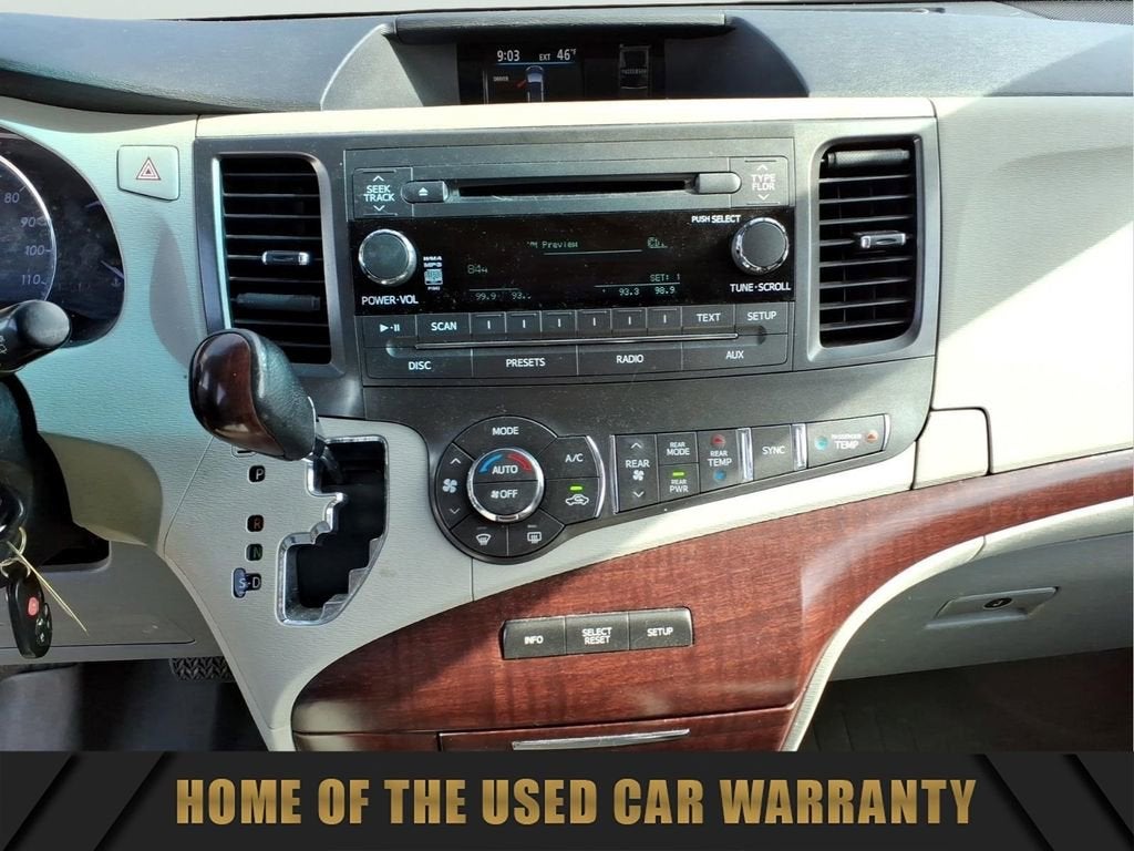2012 Toyota Sienna XLE AAS