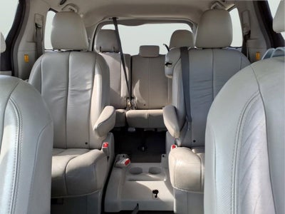 2012 Toyota Sienna XLE AAS
