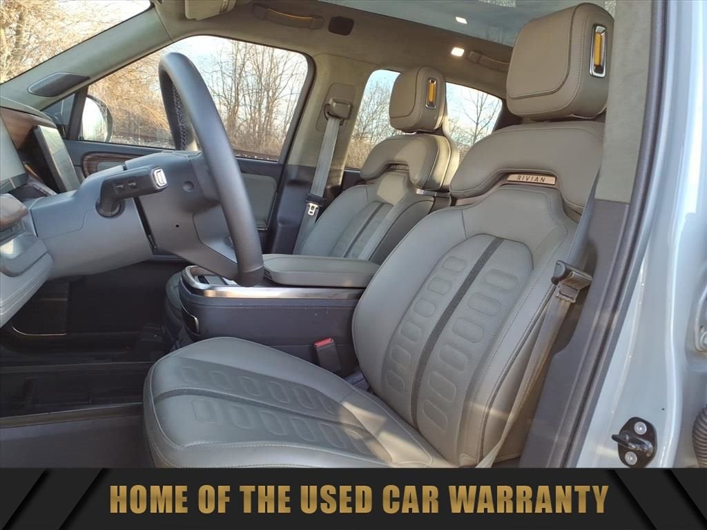 2022 RIVIAN R1T Adventure Package