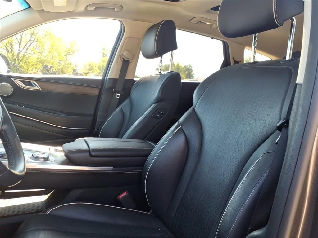 2023 Genesis GV80 Base