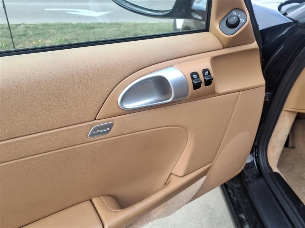 2005 Porsche Boxster Base