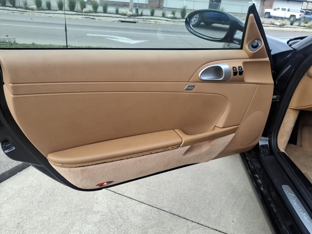 2005 Porsche Boxster Base