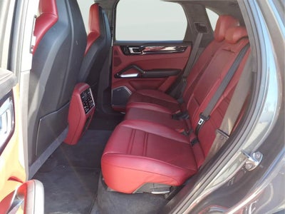 2021 Porsche Cayenne Turbo